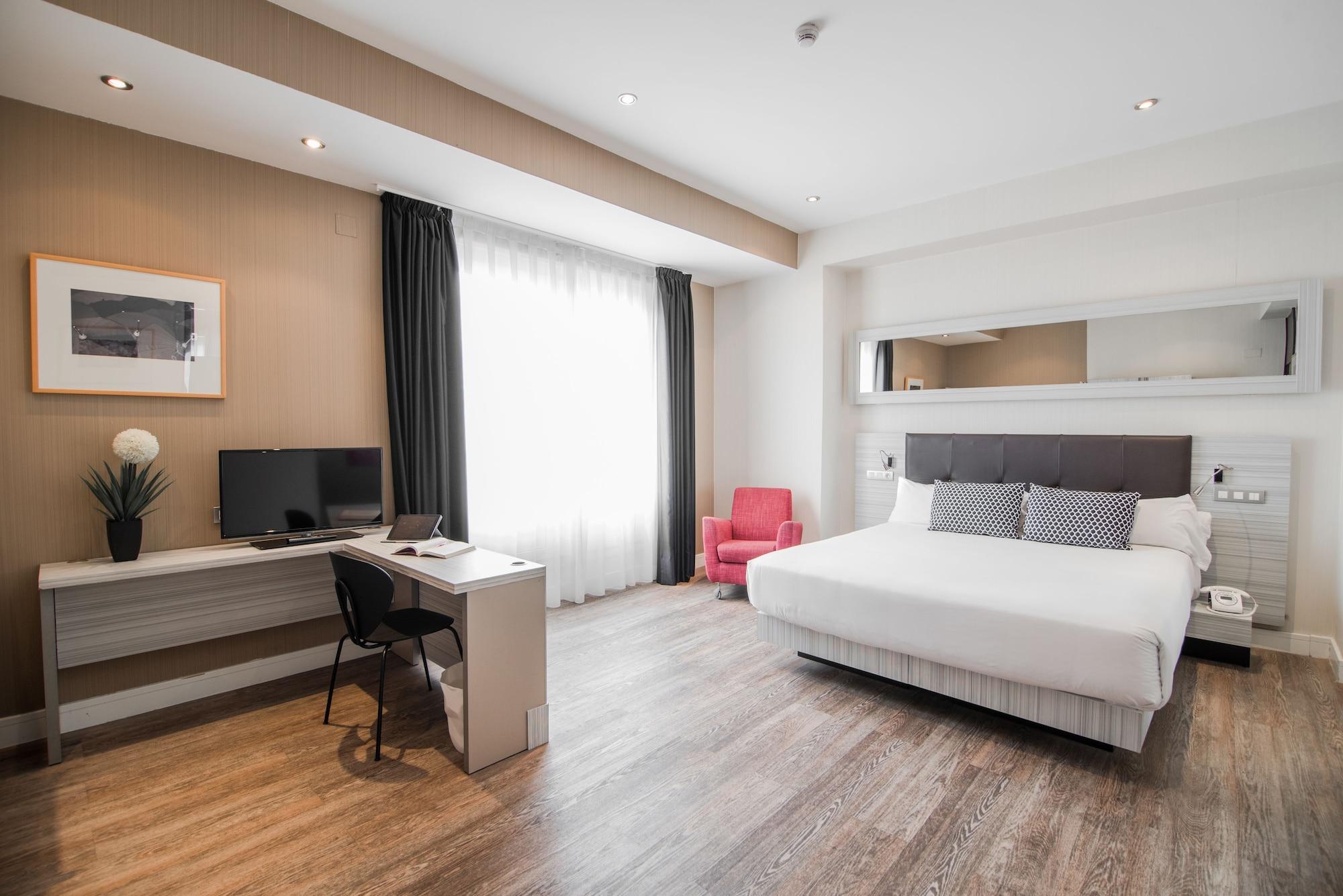 Petit Palace Puerta Del Sol Madrid Ngoại thất bức ảnh