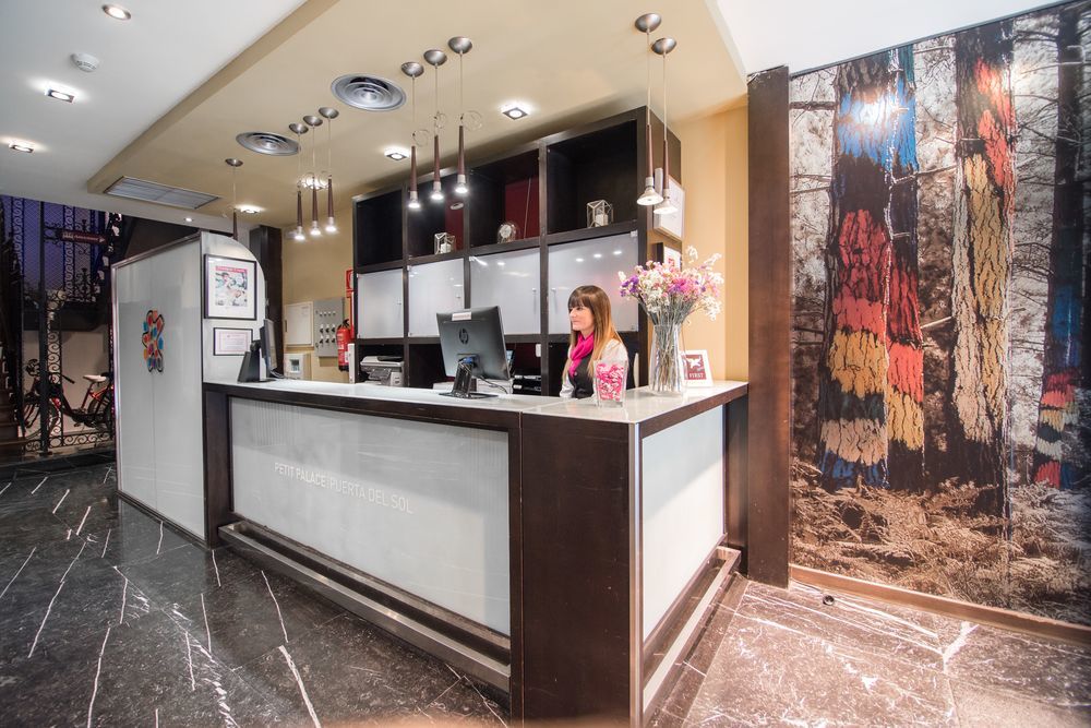 Petit Palace Puerta Del Sol Madrid Ngoại thất bức ảnh